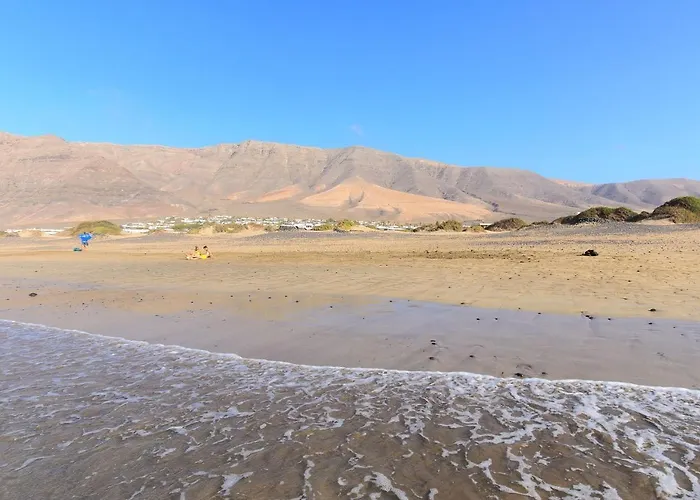 Famara Beach Apt * Famara