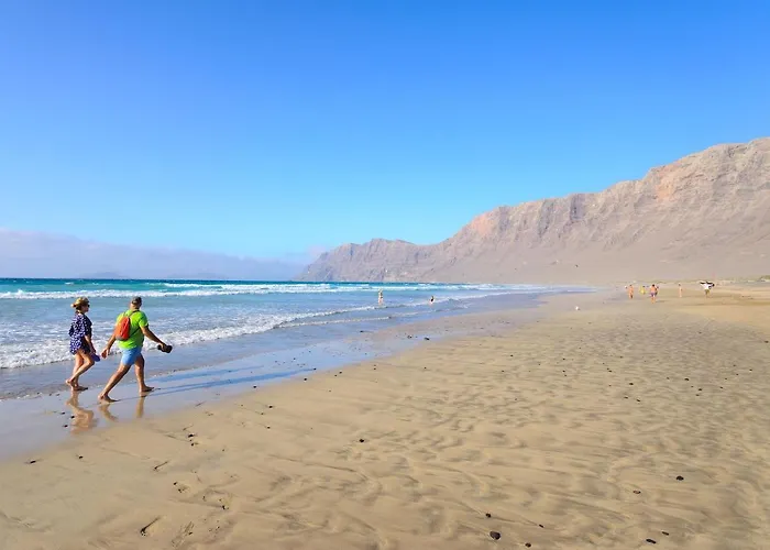 Famara Beach Apt * Famara